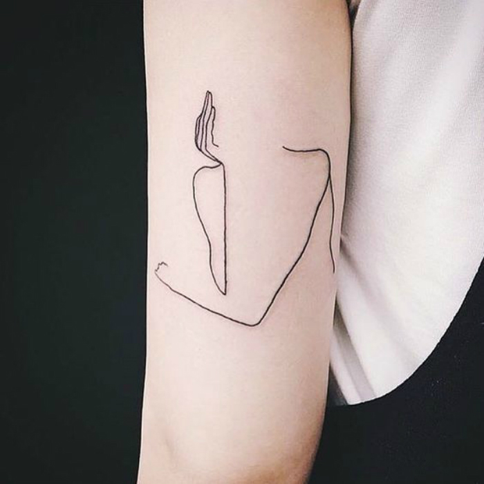 10tinytattoos-to-try-now-09.jpg