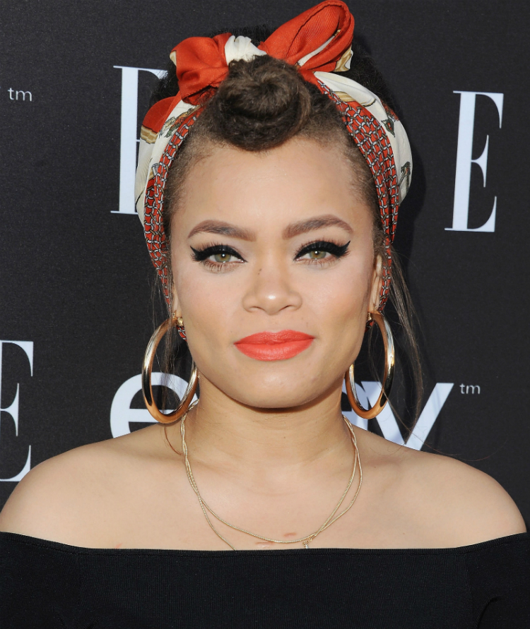 8topknots_celebs_02.jpg