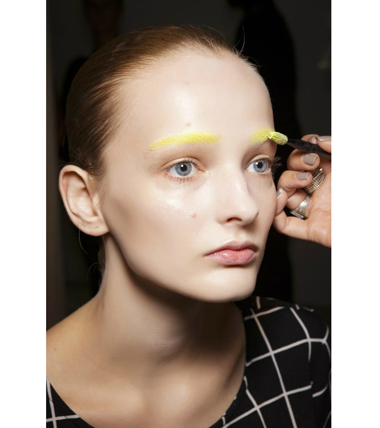 coloredeyebrowstrend_05.jpg