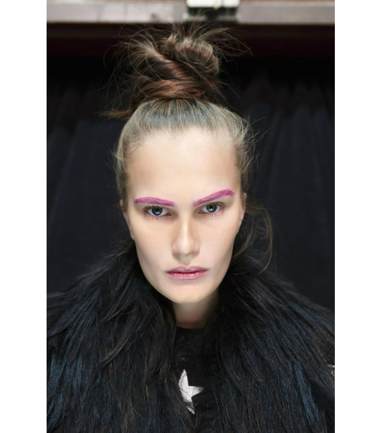 coloredeyebrowstrend_08.jpg