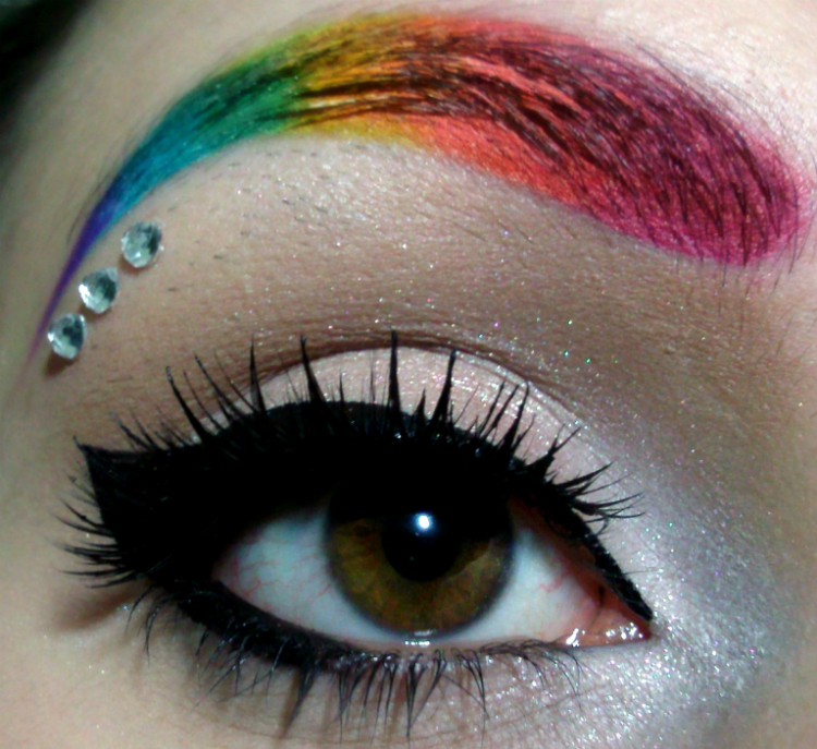 eyebrows-trend-rainbowcolors-05.jpg