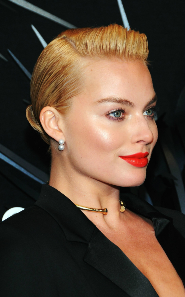10margotrobbie_hairstyles_02.jpg