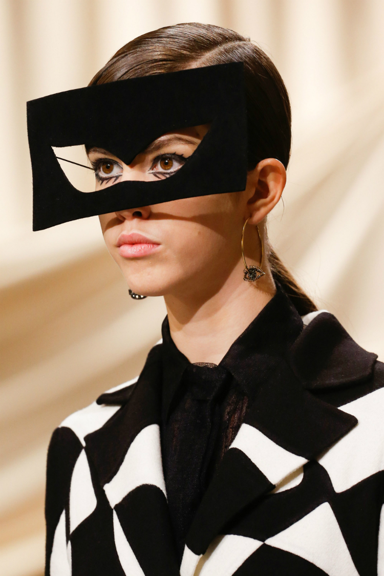 2018springcouture_beautylooks_dior_06.jpg