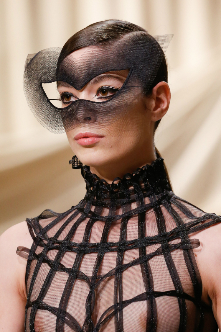 2018springcouture_beautylooks_dior_09.jpg