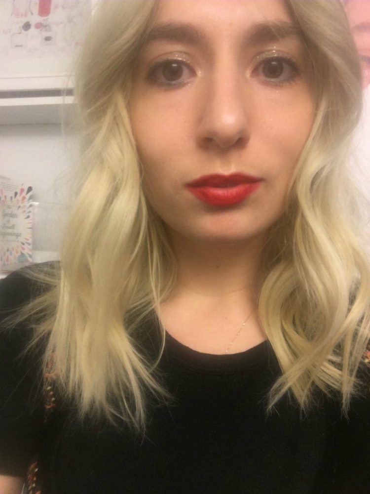 6women_try_lipstunna_03.JPG