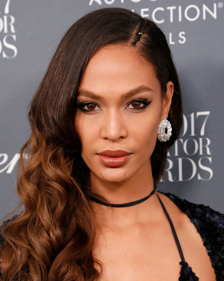 10beautylooks_glam_forxmas_10.jpg