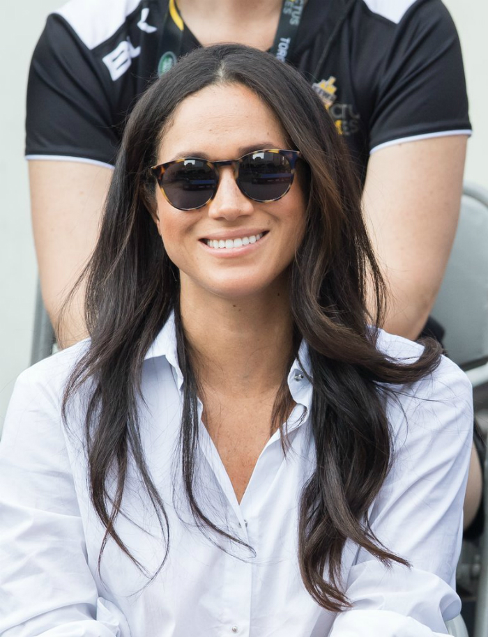 10meghanmarklehairstyles_01.jpg