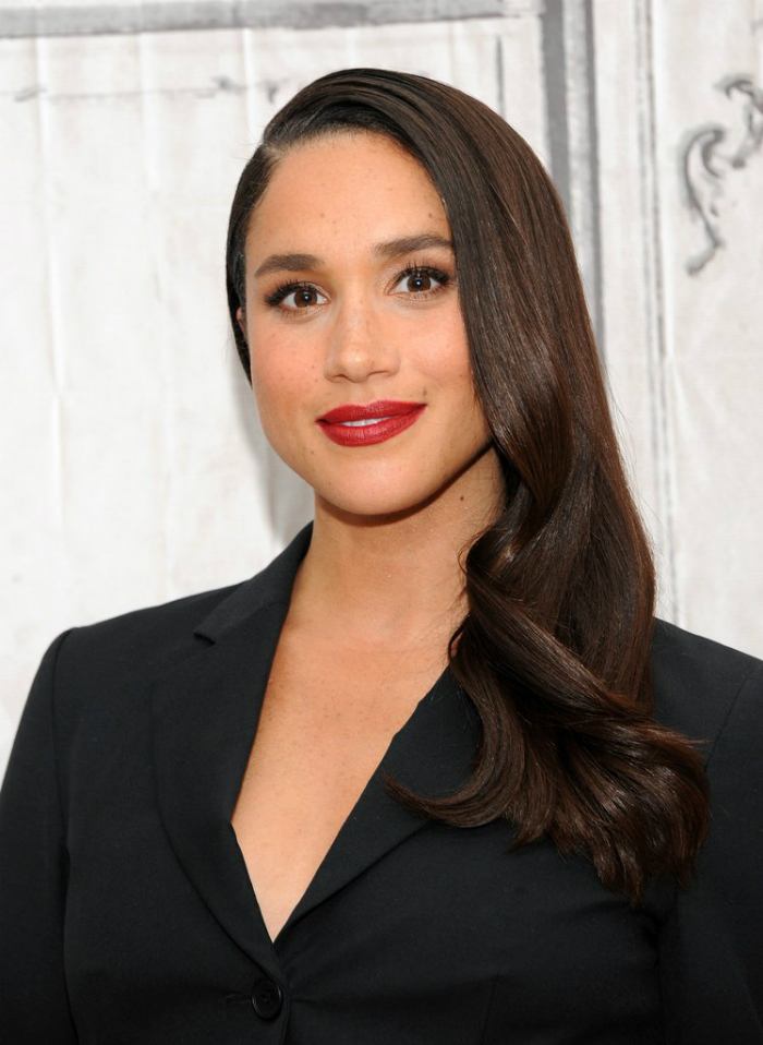 10meghanmarklehairstyles_07.jpg