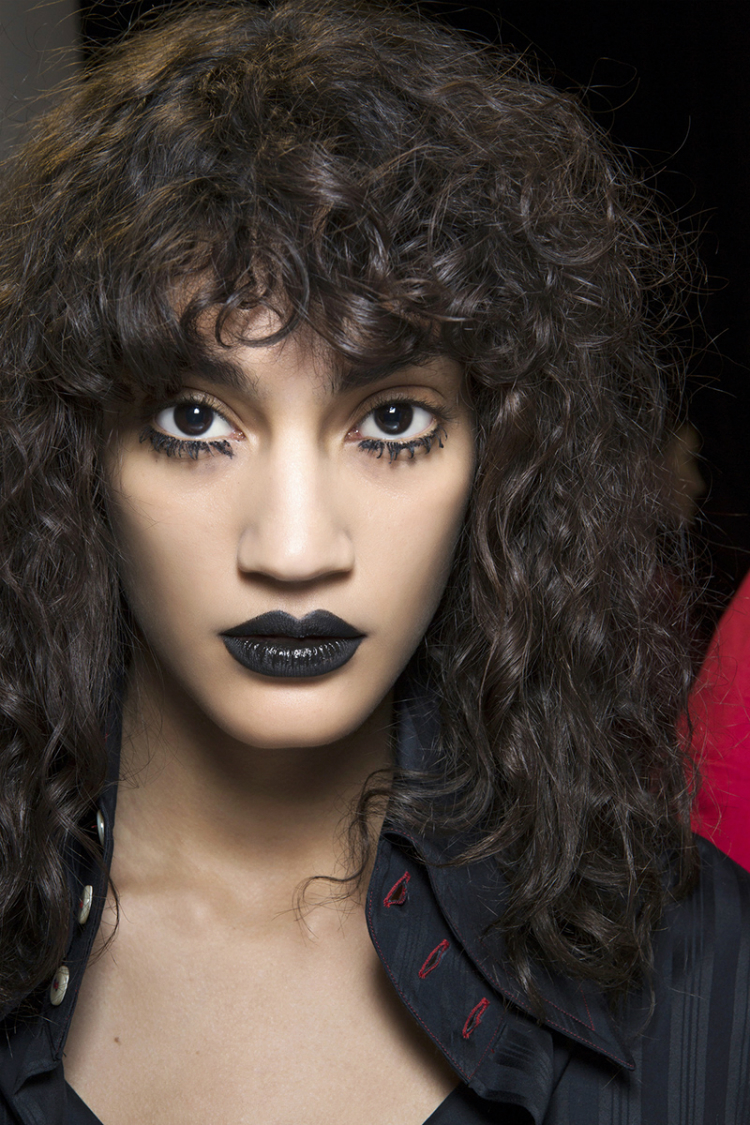 blacklipstick_06.jpg