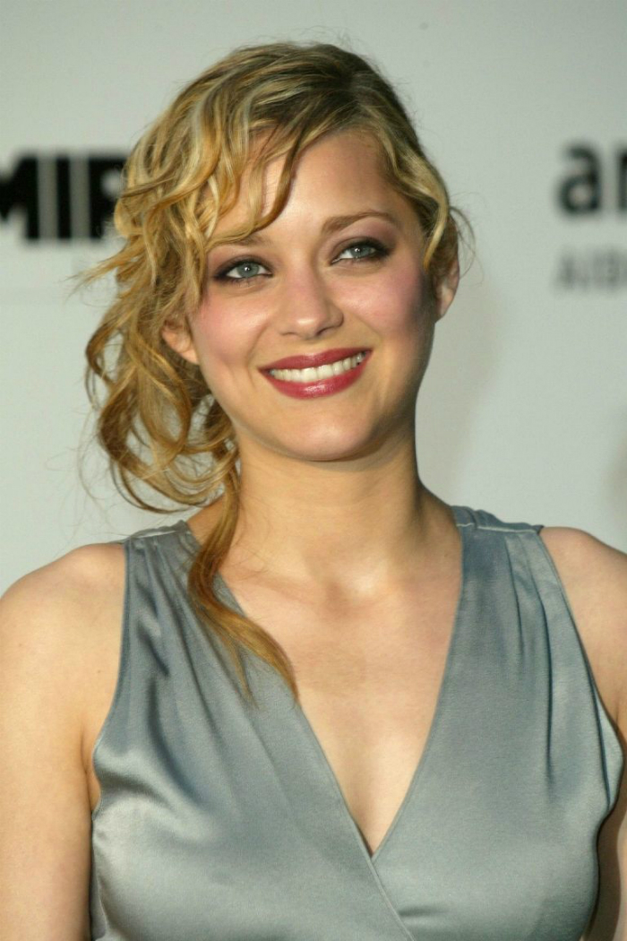 blonde_marion_cotillard_03.jpg