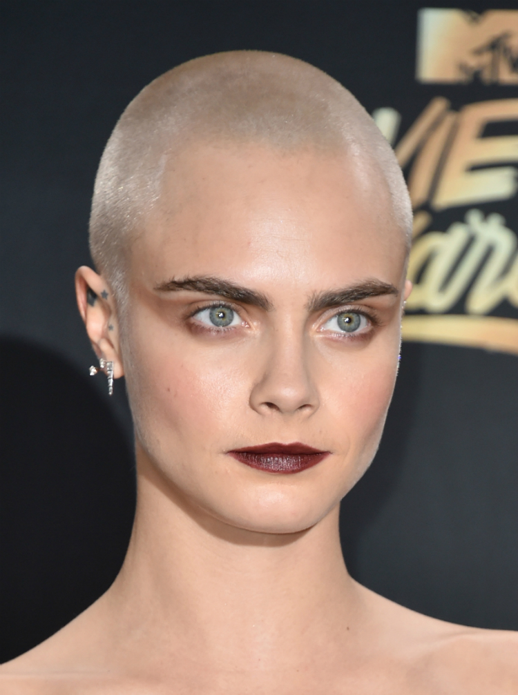 celebswithshavedhair_01.jpg