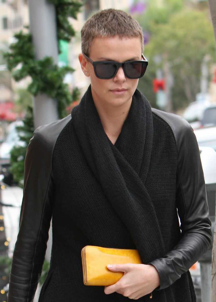 celebswithshavedhair_07.jpg