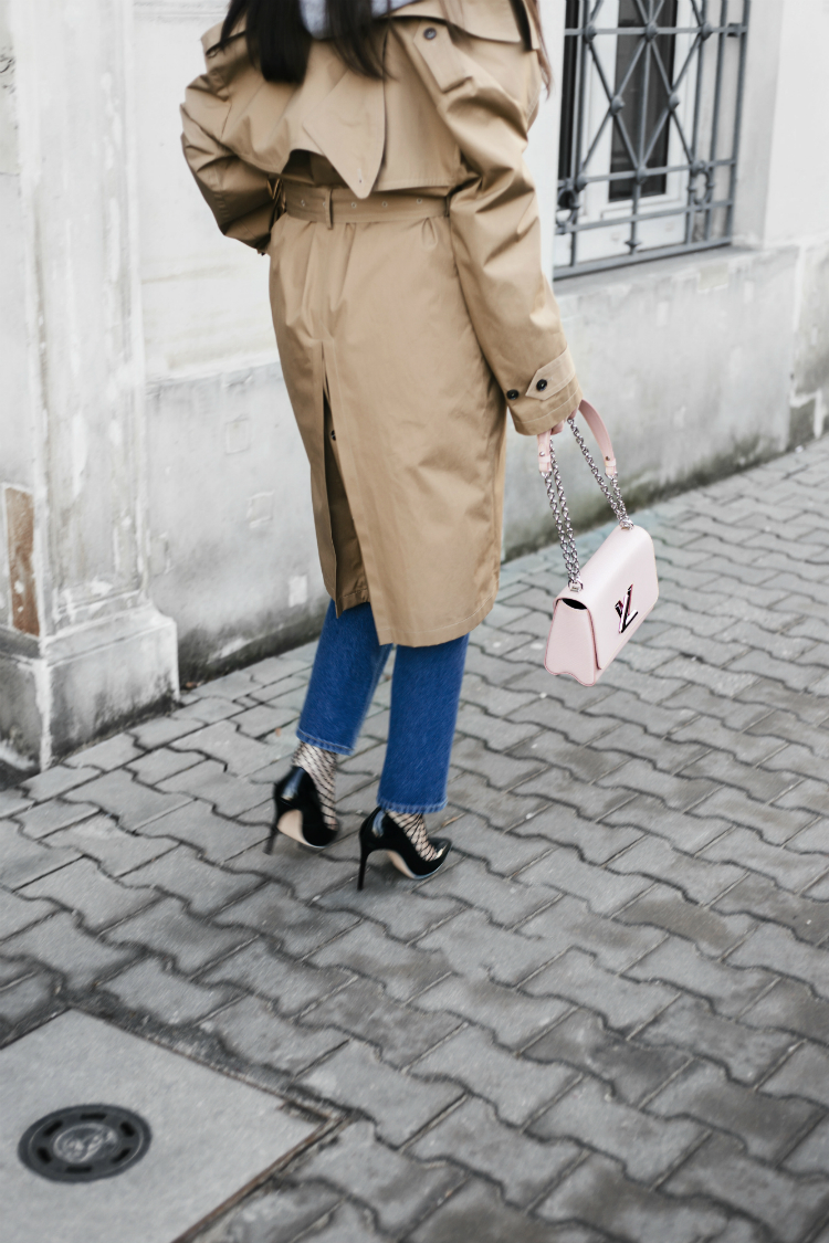 1styling-trick-for-trench-coat-01-1.jpg