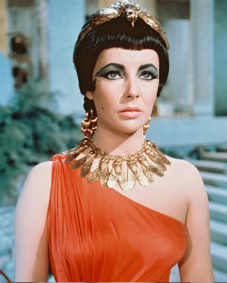 7iconicwomenoncinema_02.jpg