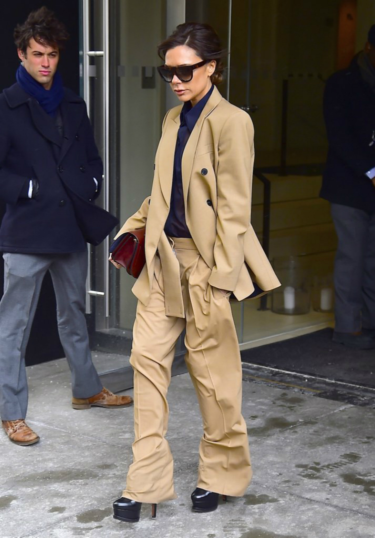 8shoesvictoriabeckham_02.jpg