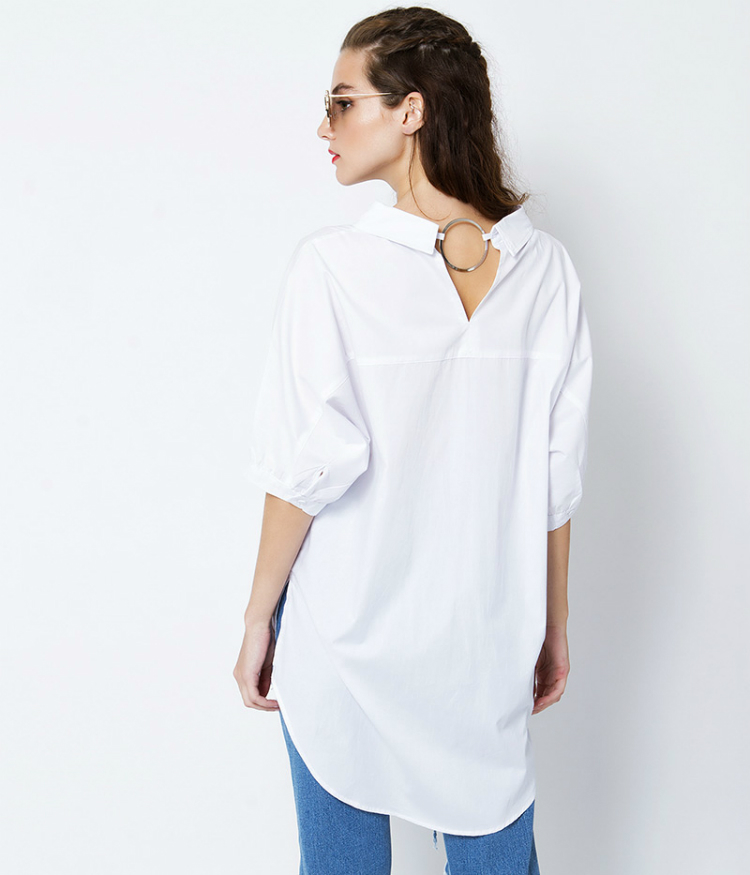 6whiteshirts_beachlooks_06.JPG