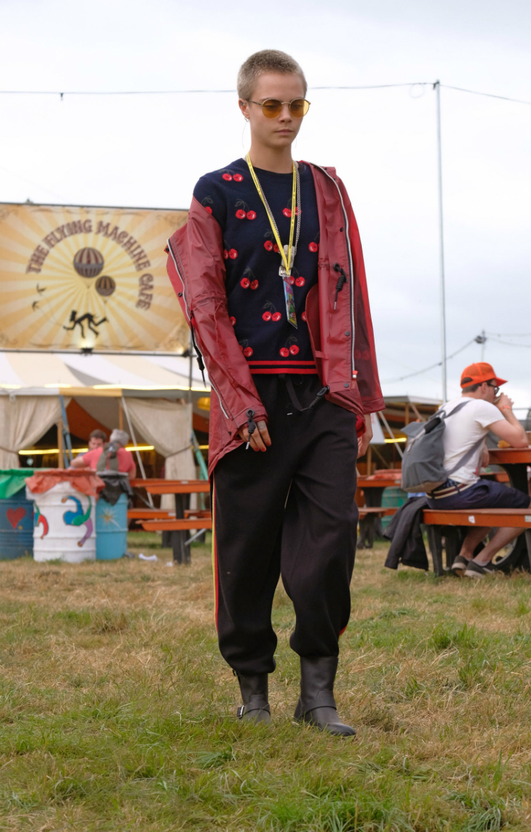 celebs_glastonbury_02.jpg