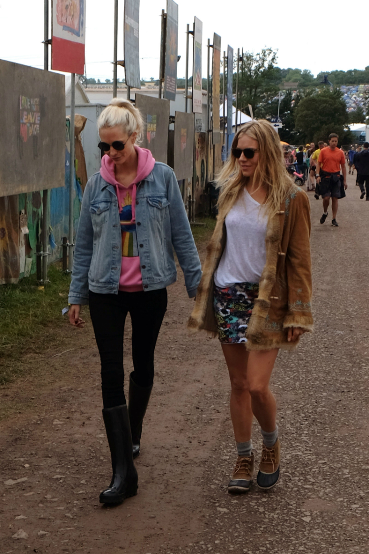 celebs_glastonbury_03.jpg