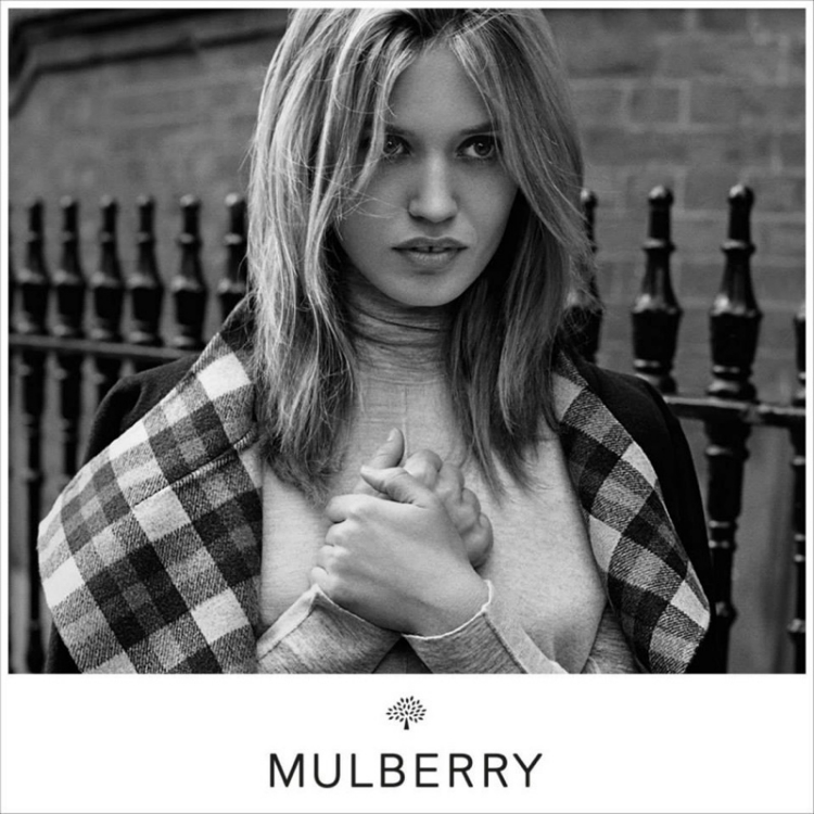 Georgia-May-Jagger-Mulberry01.jpg