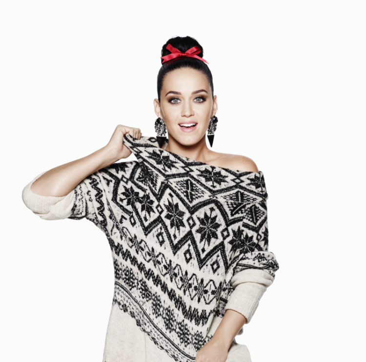 Katy-Perry-HM-Christmas-2015-Ad-Campaign04.jpg