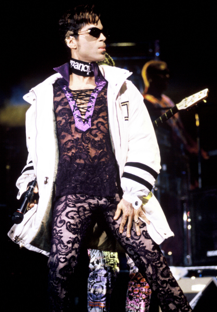 10prince-best-outfits-08.jpg