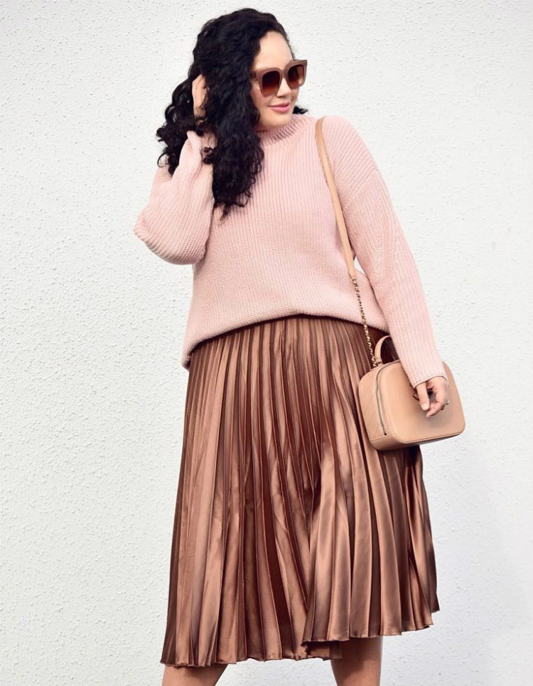 7waystowearasweater_05.jpg