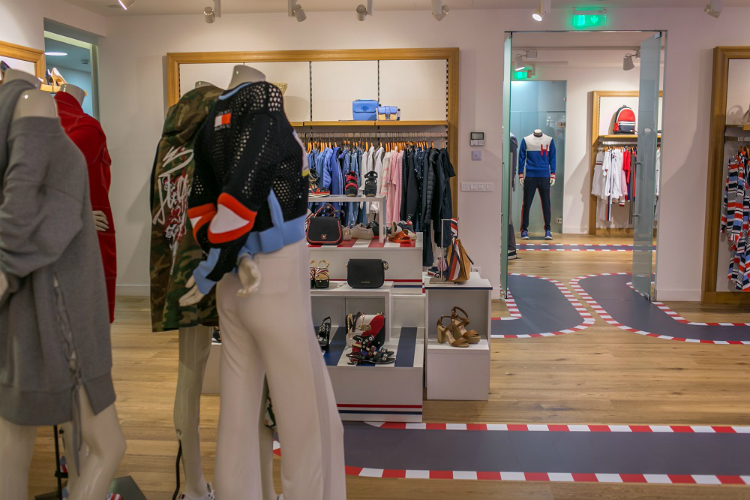 2018_ss_tommy_presentation_03.jpg