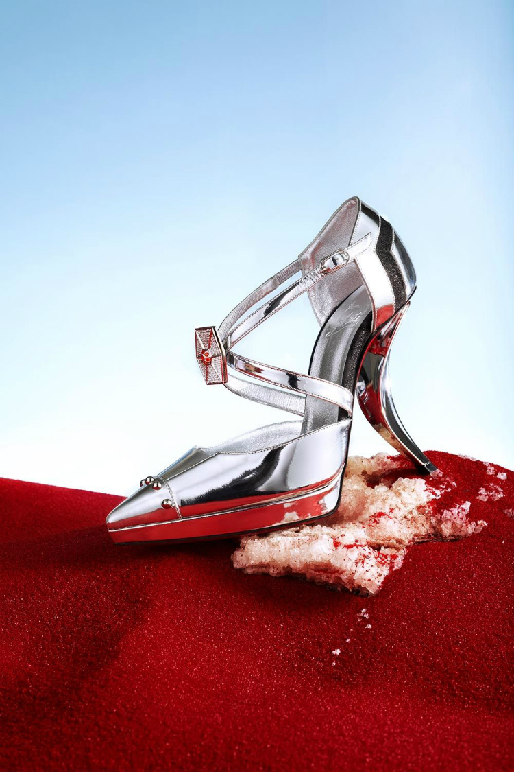 christianlouboutin_starwars_collection_03.jpg