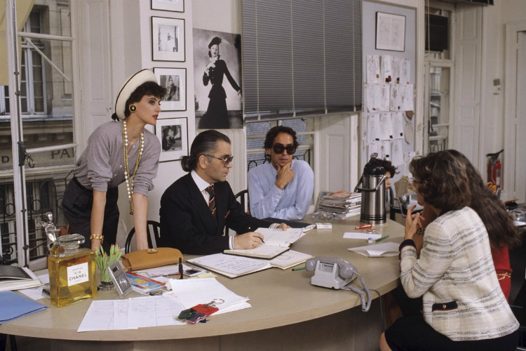 10karlphotos_vintage_at_chanel_06.jpg