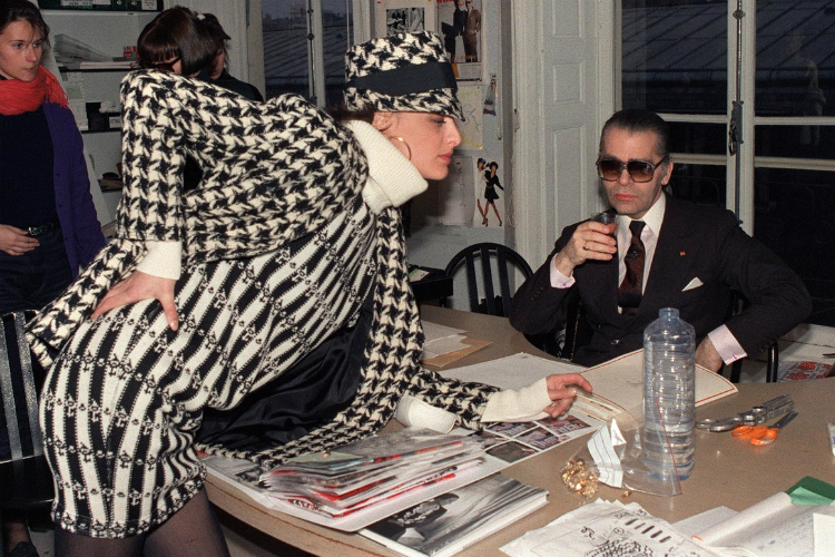 10karlphotos_vintage_at_chanel_09.jpg
