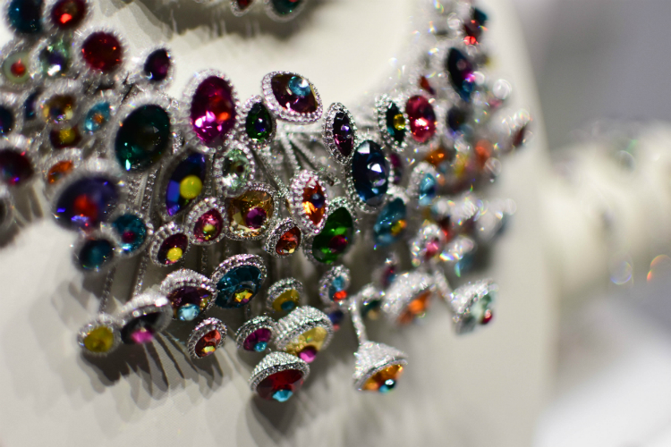 18ss_rainbow_paradise_01.jpg