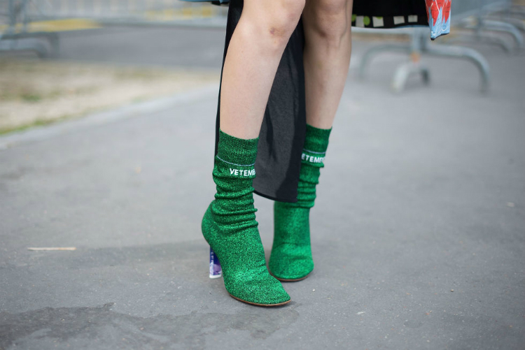 5bootstomatchleggings_00.jpg