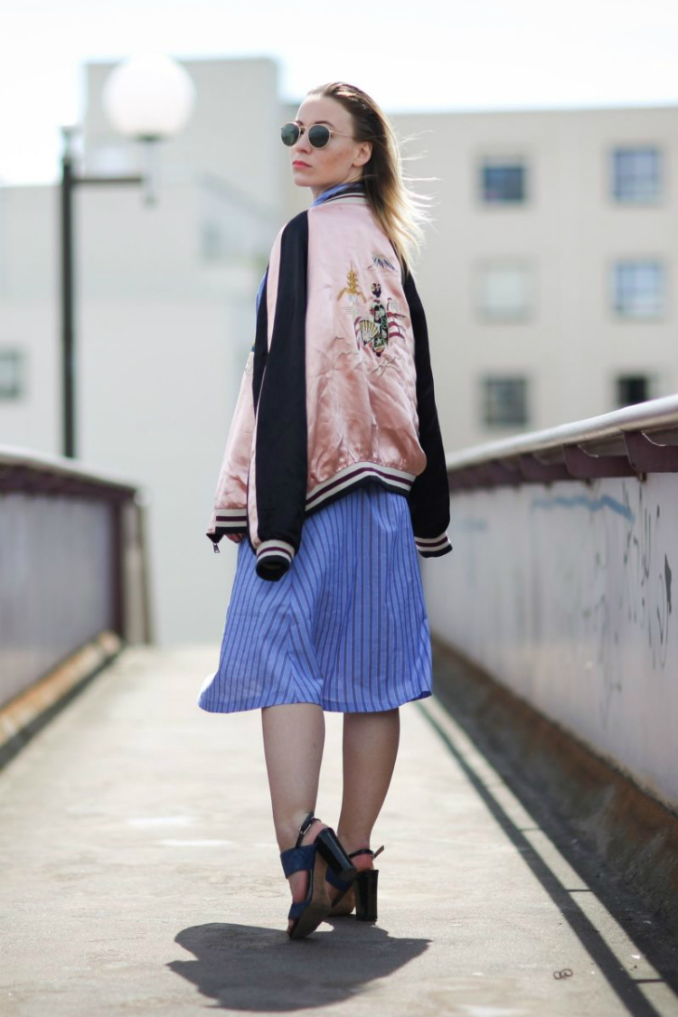 5waystowearasummerdressinthefall_05.jpg