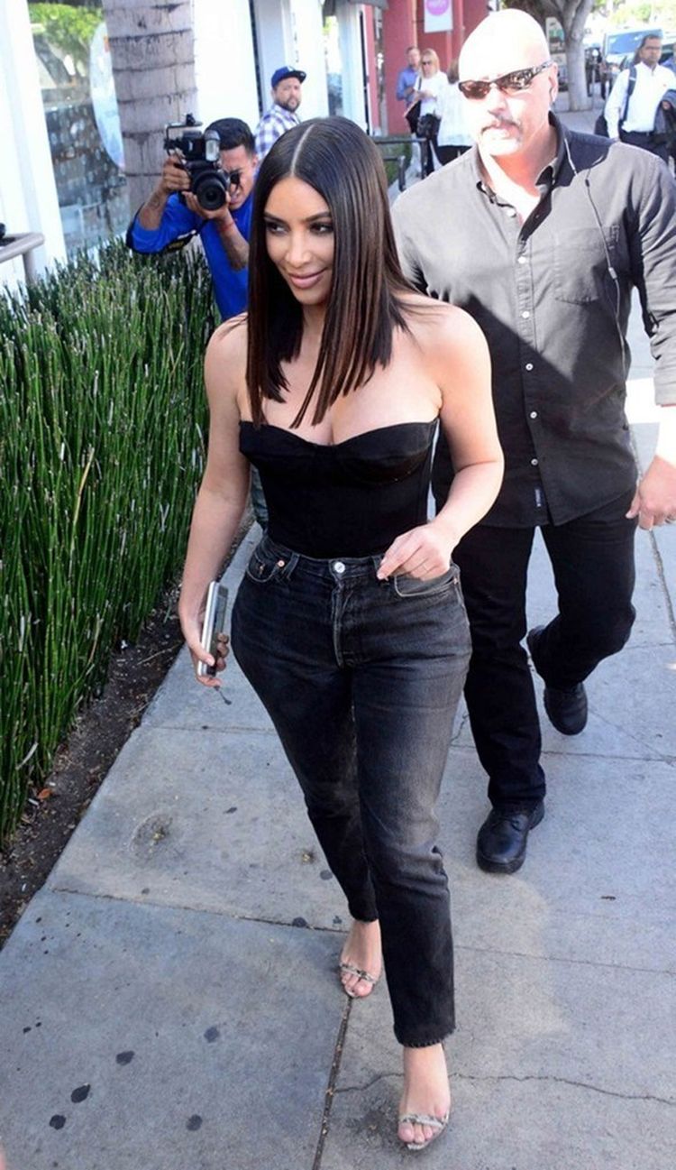 kardashian1.jpg