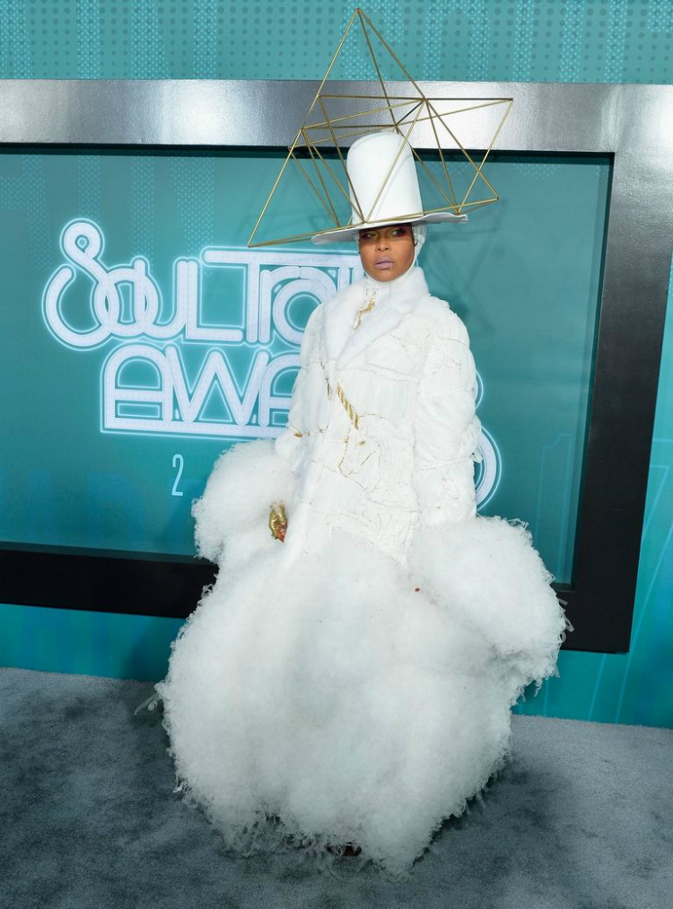 4hats_erykahbadu_01.jpg