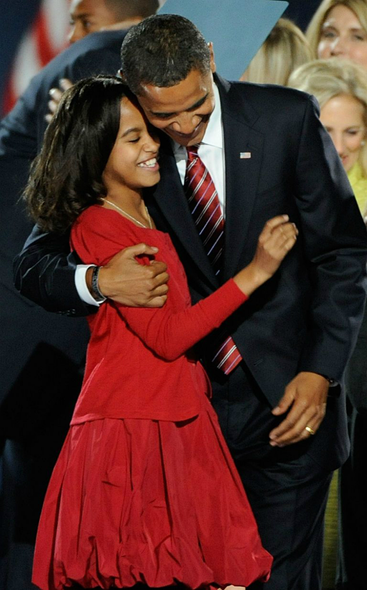 7obamas_pics_04.jpg
