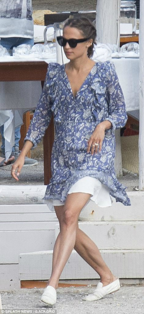 alicia_vikander_michaelfassbender_03.jpg