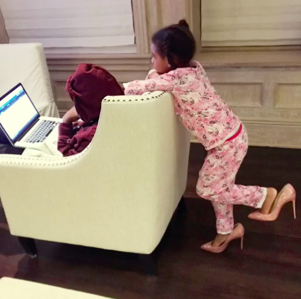 blueivy_shoes_bey_02.jpg