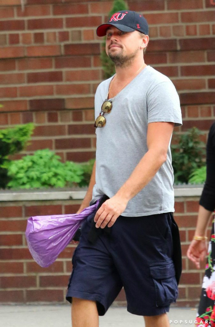 dicaprio_plasticbag_01.jpg