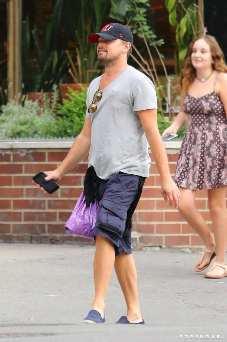 dicaprio_plasticbag_02.jpg