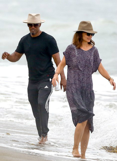 holmes_jamiefoxx_reveal_relationship_02.jpg