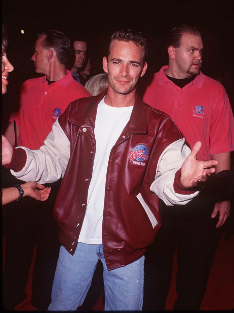 lukeperry_pics_03.jpg