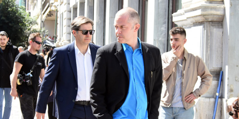 mpourdoumis-loulis-perpatoun-athina-2019-4-12.jpg