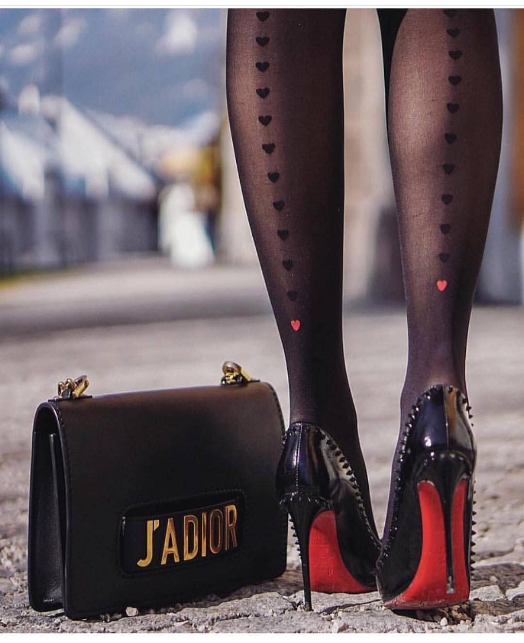 fashionstyles4love_2_4_2019_1_7_42_265.jpg