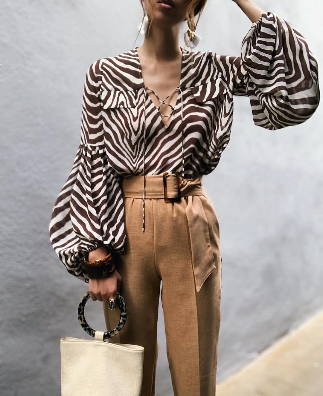 street_style_corner_17_3_2019_23_12_59_290.jpg
