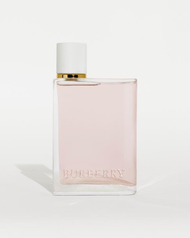 2019_BEAUTY_FRAGRANCE_HER_BLOSSOM_SUPPORTING_HIGH_RES_RGB_CROPPED_06.jpg