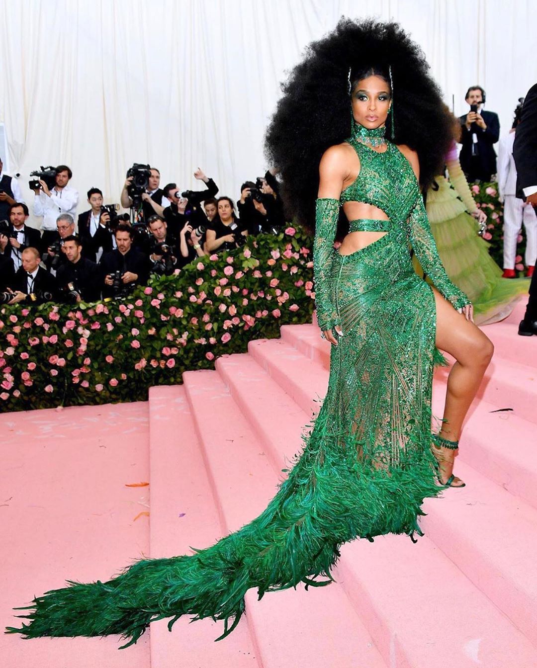 themetgalaofficial_59431419_2316469095263847_404908985541961420_n (1).jpg