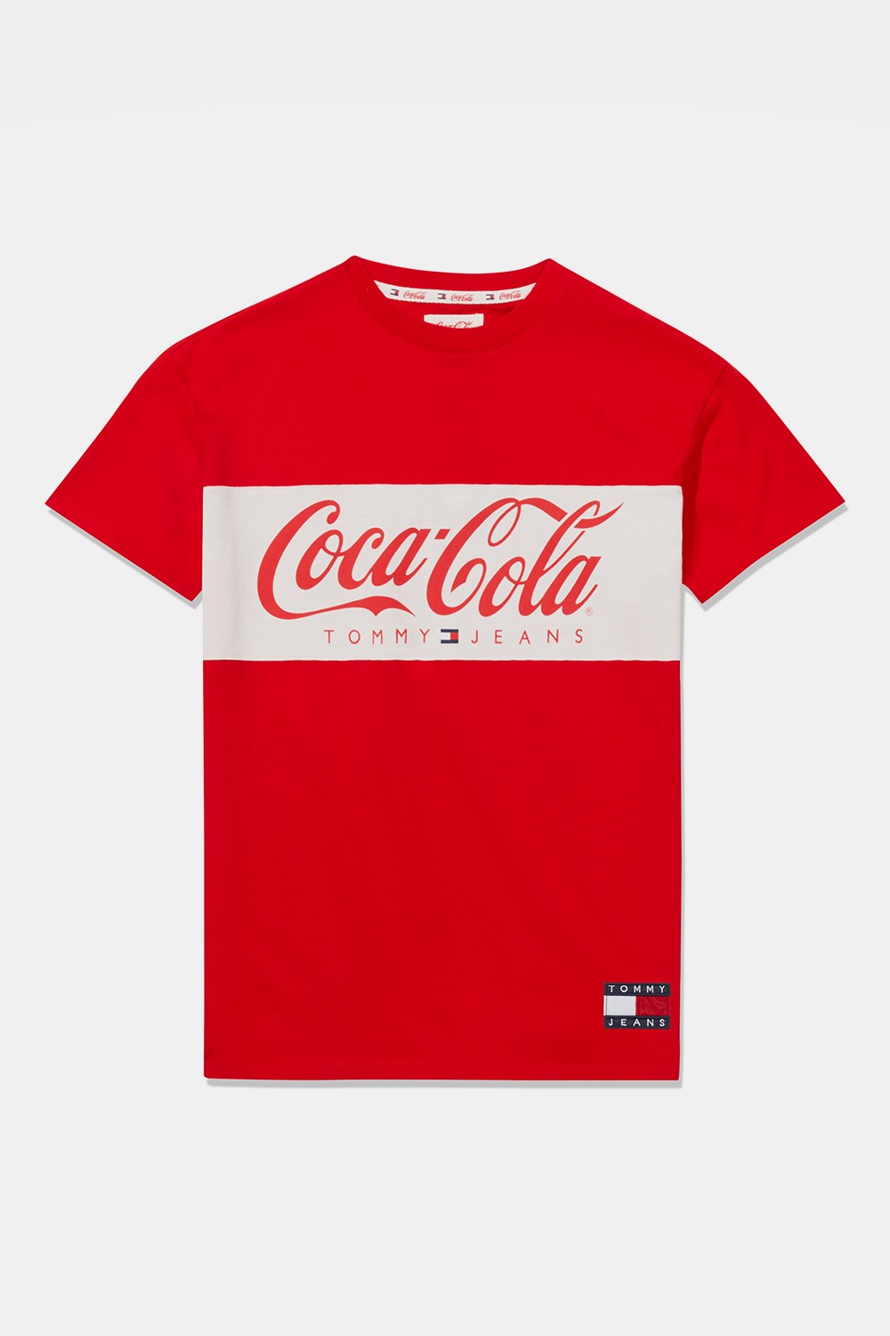 tommy-jeans-coca-cola-ss19-capsule-collection-17.jpg