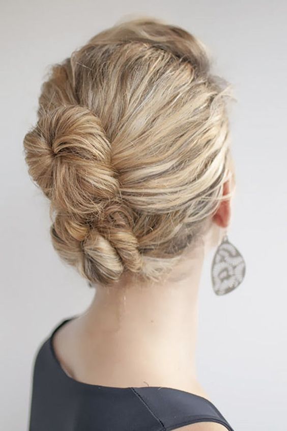 9bunhairstyles_04.jpg