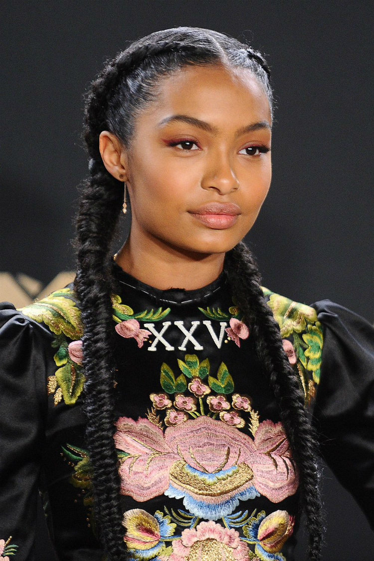 10yarashahidilooks_06.jpg